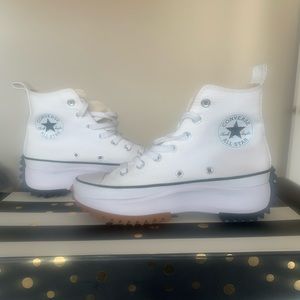 Men Size 5, Women Size 6.5 Converse Run Star Motion CX Platform White